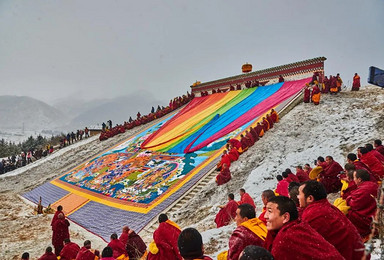 正月“毛兰姆”法会,与远离大众的雪中甘南(8日行程) 正月“毛兰姆”法会,与远离大众的雪中甘南(8日行程)