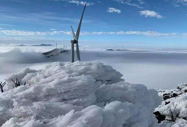 冰雪季特价299元,一次打卡南方2大雪乡云冰山金子山(2日行程) 冰雪季特价299元,一次打卡南方2大雪乡云冰山金子山(2日行程)