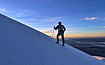 人生第一座6KM雪山 问顶玉珠峰南坡 提供全套技术攀登装备（6日行程）