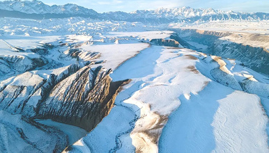 2025年小车团浪漫雪都 冰雪北疆9日（9日行程）