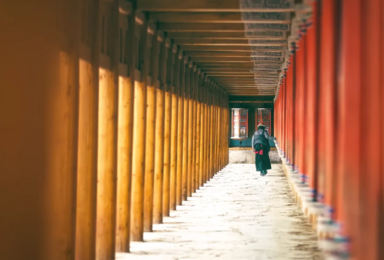 甘南 米拉日巴佛阁-郎木寺-扎尕那-花湖-莲宝叶则-拉卜楞寺（7日行程）