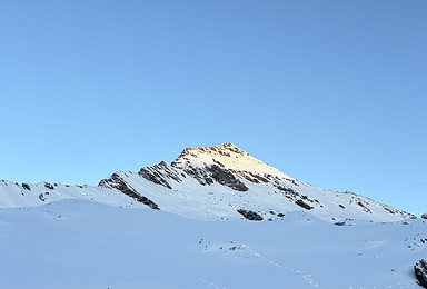 解锁第一座5KM雪山之萨武神山，入门级雪山适合新手冲（2日行程）