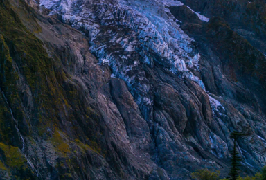 [梅里北坡]深入雪山腹地，探索隐秘的冰川秘境！（7日行程）