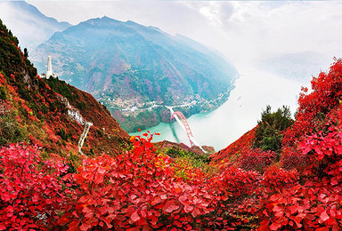 [骆驼十大]徒步长江三峡 | 360°环视三峡全景（5日行程）