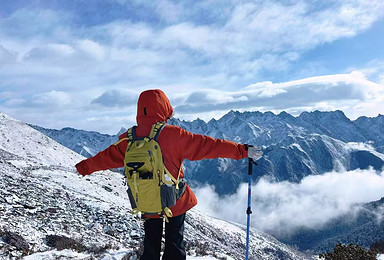 川西入门级雪山九架海翡翠之眼攀登，提供登山技术装备（2日行程）