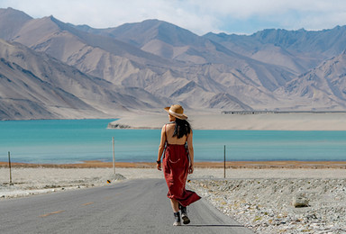 塔县 红旗拉普 瓦罕走廊 红山野狼谷 中国西极 慕士塔格（6日行程）