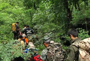 贵州贵阳暑期亲子户外避暑凉都探洞穿越纯玩旅游（6日行程）